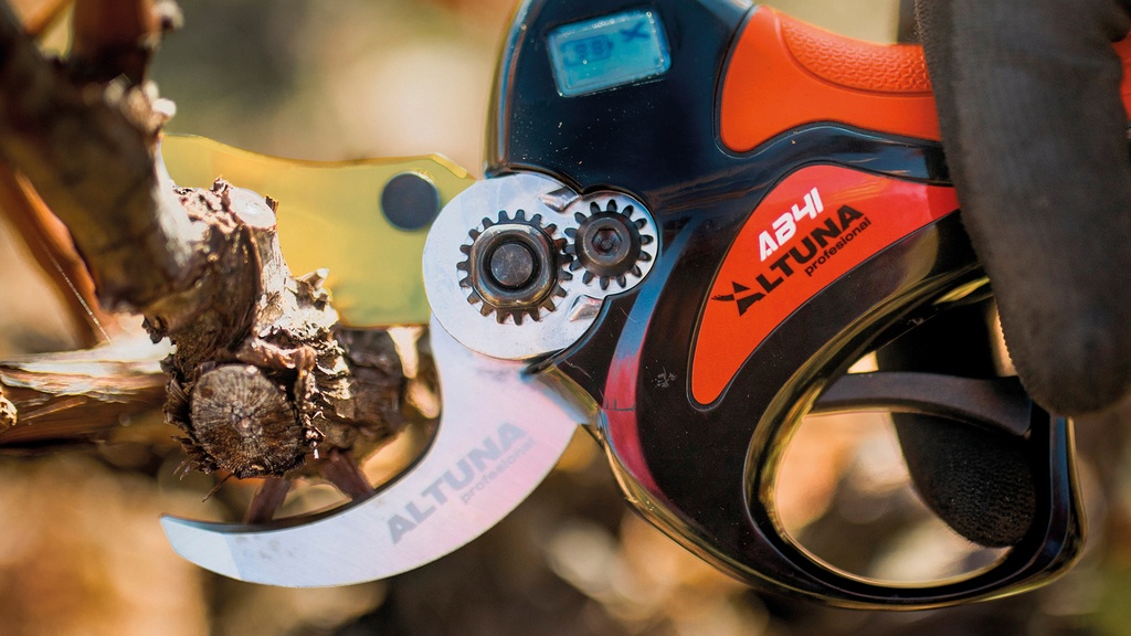 Akku-Gartenschere ALTUNA AB41 TITANIUM