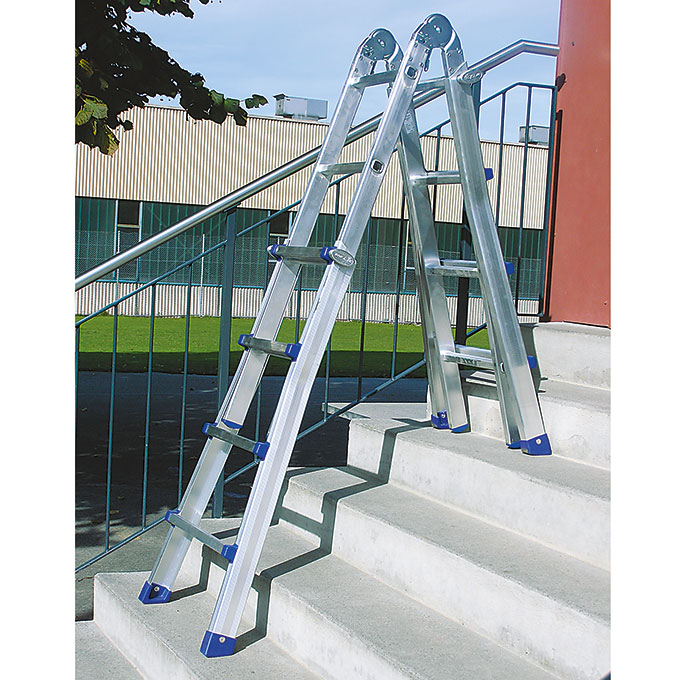 Teleskopleiter aus Aluminium, 4 x 4 Sprossen, 4.20 m