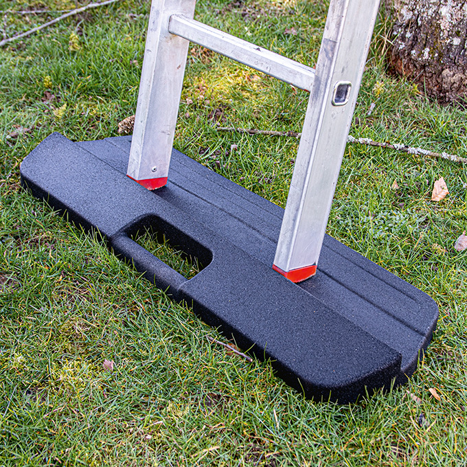 Leiterstopper aus Gummigranulat