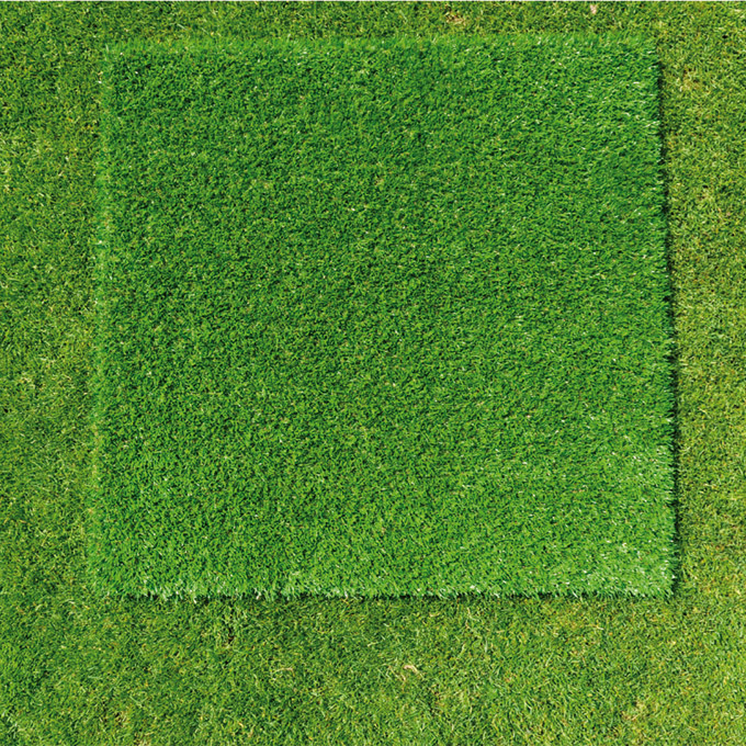 204.892_Kunstrasen TIARA FORTEZZA auf Schnittmass, rechteckige Stücke