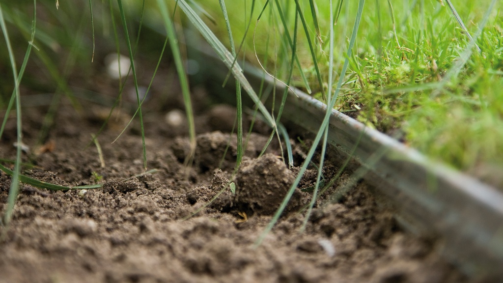 Randbegrenzung Aluminium braun 3.2 mm x 10.2 cm