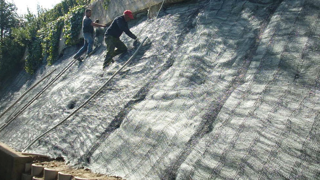 Erosionsschutz-Begrünungsmatte vorbesät 400 g/m², 205 cm breit, Rolle à 50 m