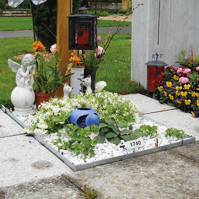 Grabeinfassung Stahl verzinkt 125 x 75 cm