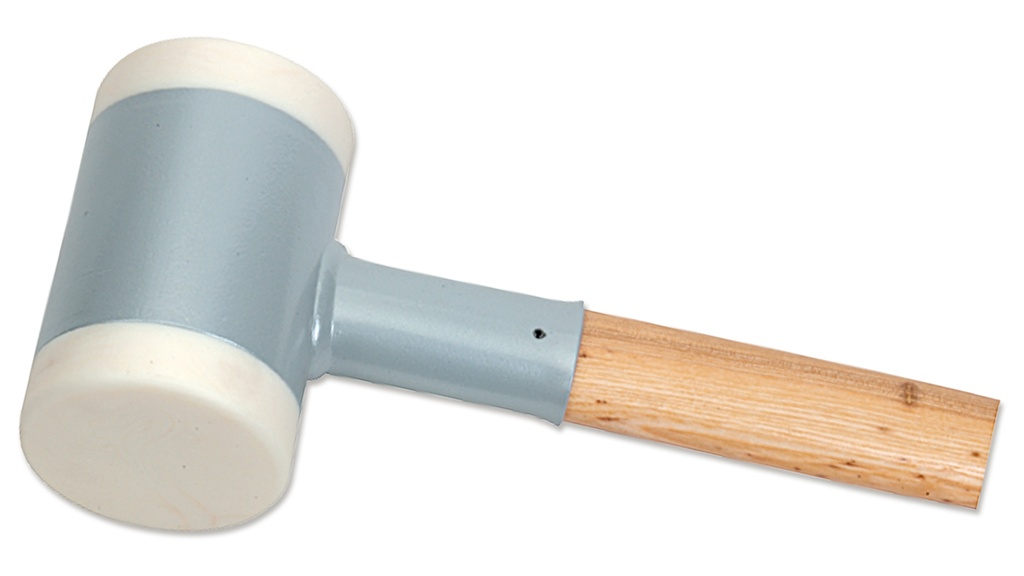 Masse en nylon, manche 80 cm, poids 4.8 kg