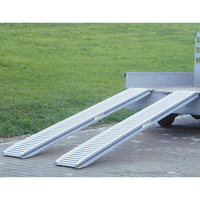 Rampe de chargement avec bordure longueur 2.90 m